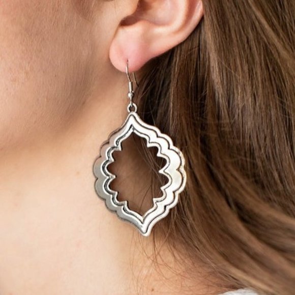 Silver Earrings - Picture 1 of 2